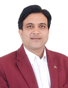 सनुज शर्मा, मेरठ