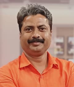 विवेक त्रिपाठी