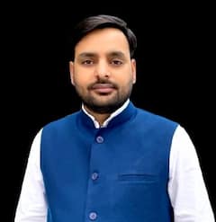 पुष्पेन्द्र सिंह यादव, झांसी