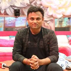 विनोद घाटगे