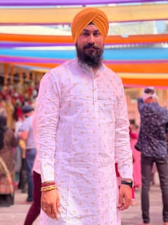 मिकी घई, एबीपी माझा