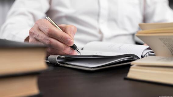 Iran Students Hit By TOEFL, GRE Suspension Amid US Sanctions Changes