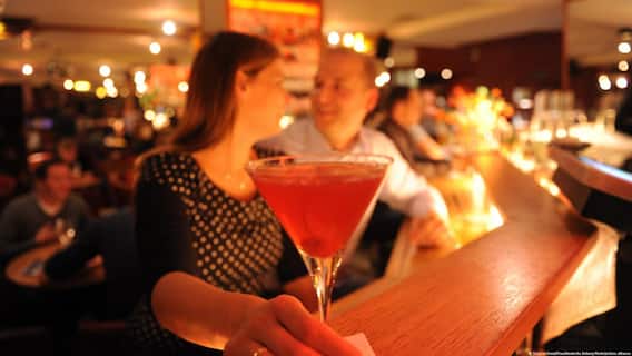 America: ट्रंप ने ग्रीनलैंड पर कब्जा करने की बात दोहराई