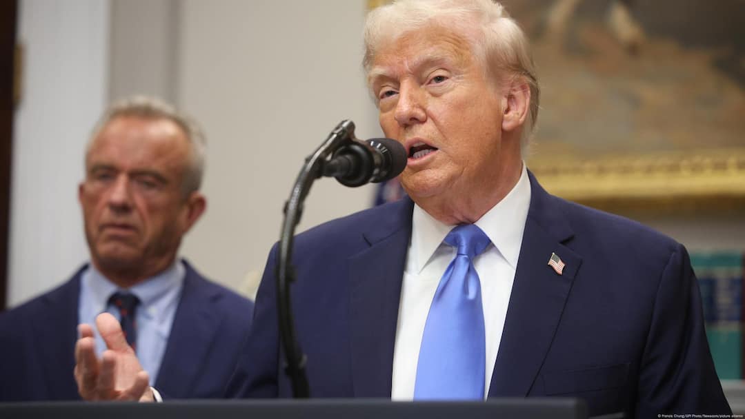 'अब 5 अरब डॉलर वसूल करूंगा', BBC से आर-पार के मूड में डोनाल्ड ट्रंप; कहा- उन्होंने खुद माना... US President donald trump will take legal action against bbc over panorama editing 'अब 5 अरब डॉलर वसूल करूंगा', BBC से आर-पार के मूड में डोनाल्ड ट्रंप; कहा- उन्होंने खुद माना...