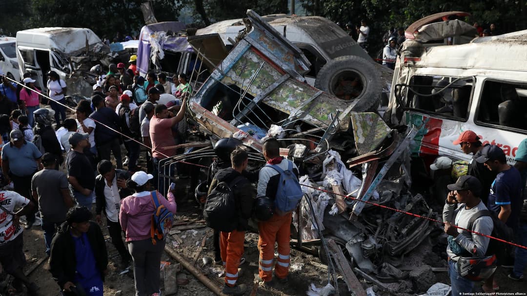 Colombia Highway Bombing Kills 19, Many Injured Colombia Highway Bombing Kills 19, Many Injured Colombia Highway Bombing Kills 19, Many Injured