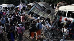 Colombia Highway Bombing Kills 19, Many Injured