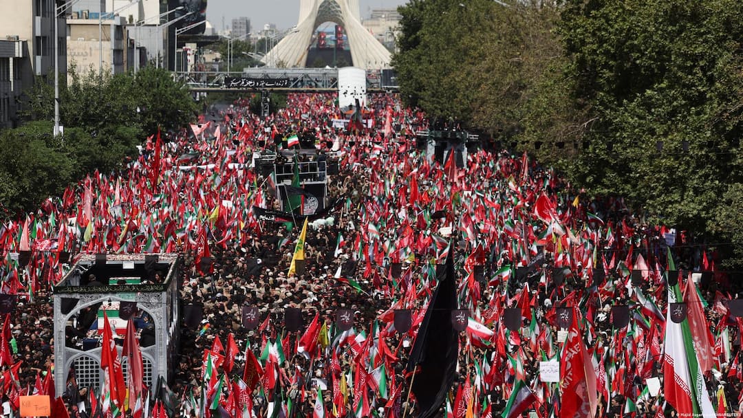 Iran Mourns Khamenei: Millions Join Massive Funeral Procession In Tehran ayatollah ali khamenei massive funeral procession tehran iran war Iran Mourns Khamenei: Millions Join Massive Funeral Procession In Tehran