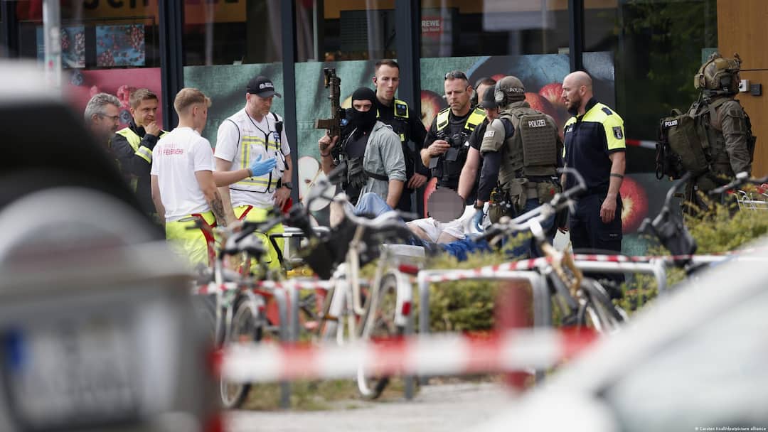 Woman Freed As Berlin Hostage Standoff Comes To An End