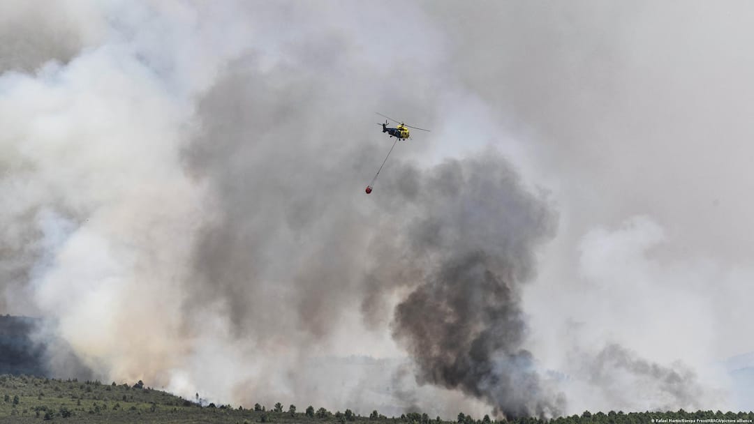 Spain Battles Massive Wildfires As Blaze Near Madrid Spreads Rapidly, Thousands Evacuated