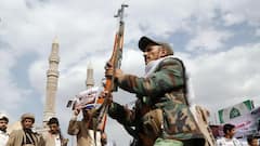 Houthi Attack Injures 11 In Saudi Arabia; Riyadh, Turkey And Pakistan Set For Defense Pact