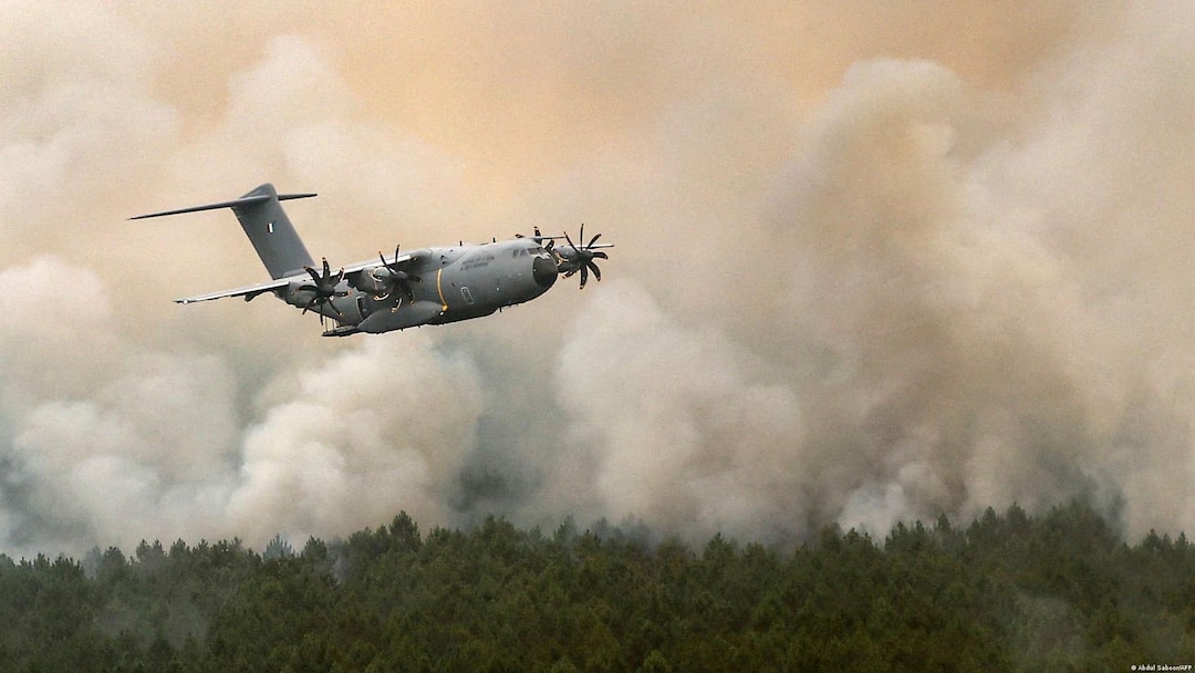 Europe Wildfires Force More Than 250,000 People To Evacuate Europe Wildfires Force More Than 250,000 People To Evacuate Europe Wildfires Force More Than 250,000 People To Evacuate