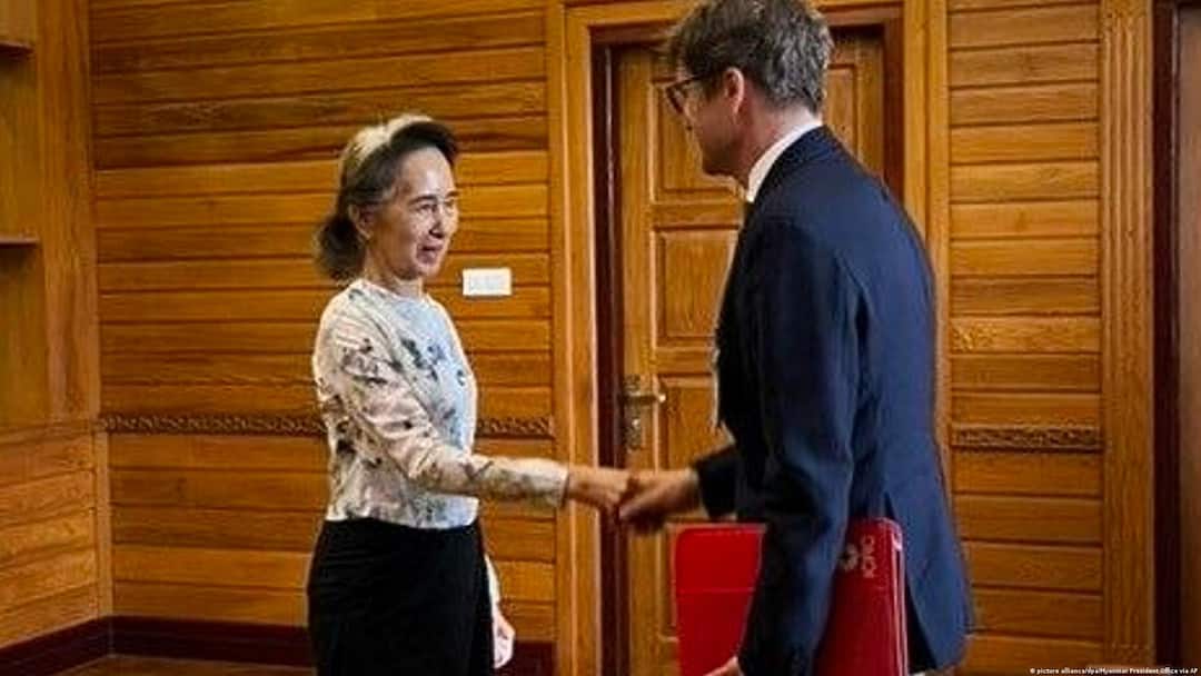 Aung San Suu Kyi Meets Red Cross: First Rare Contact Since 2021 Coup