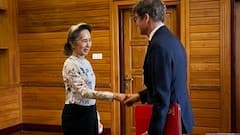 Aung San Suu Kyi Meets Red Cross: First Rare Contact Since 2021 Coup