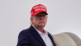 US Lawmakers Urge Trump to Block Americans From Aiding Chinese, Russian Security Agencies
