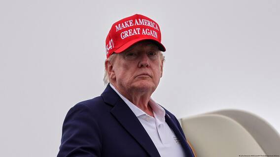 US Lawmakers Urge Trump to Block Americans From Aiding Chinese, Russian Security Agencies