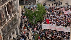 Spain Parliament Rejects Housing Bill Amid Ongoing Protests