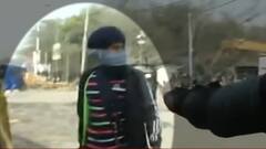 Singhu Border: Violent clash erupts b/w locals & agitating farmers | ABP Exclusive