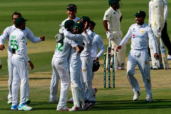 Unpredictable Pakistan Defeat South Africa In The Karachi Test On Day 4; Lead Series 1-0 Unpredictable Pakistan Defeat South Africa In The Karachi Test On Day 4; Lead Series 1-0