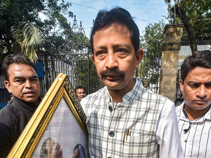 Battle For Bengal: Hours After Quitting As MLA & Days After Quitting Mamata Cabinet, Rajib Banerjee Resigns From TMC Battle For Bengal: Hours After Quitting As MLA & Days After Quitting Mamata Cabinet, Rajib Banerjee Resigns From TMC