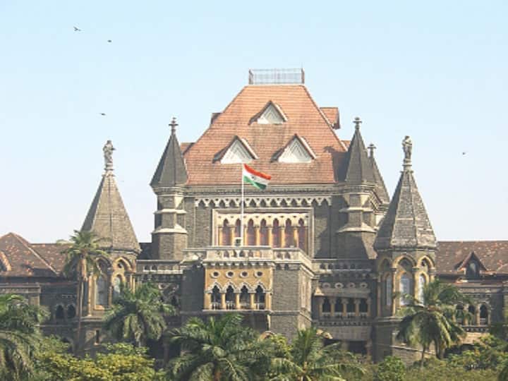 Bombay HC Acquits Another Rape Accused, Says Impossible For A Man To Gag Victim, Remove Clothes Without Scuffle Bombay HC Acquits Rape Accused; Says Impossible For A Man To Gag Victim, Remove Clothes Without Scuffle