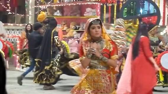 Will Kartik be able to find Seerat in the crowd? | SBS FULL