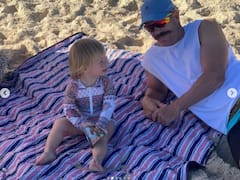 David Warner's Daughter Poses In Virat Kohli's 'Gifted Playing Jersey', Pic Goes Viral