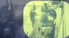 Bihar: 4 Men with weapons commit robbery in 2 shops