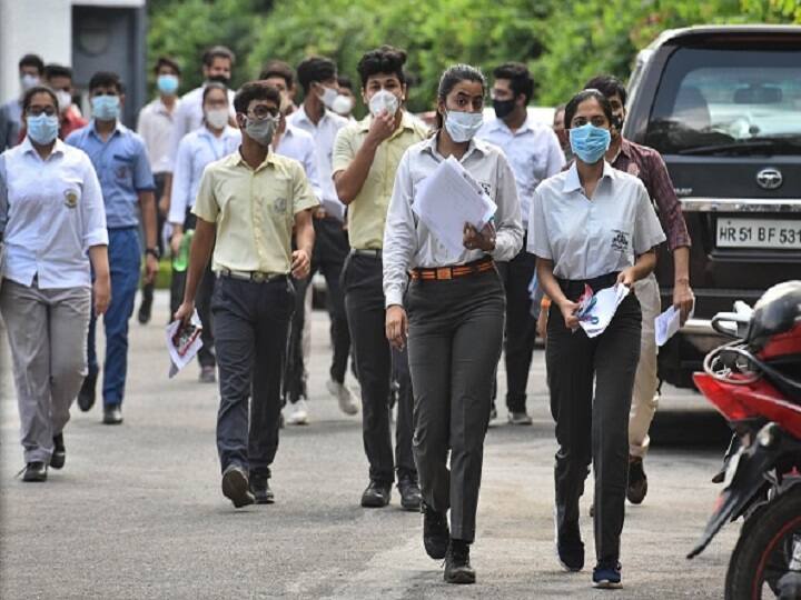 CBSE Exam 2021: Practical exam guidelines to be followed in the Examinations CBSE Exam 2021: কোভিড পরিস্থিতিতে কীভাবে হবে সিবিএসই দশম-দ্বাদশের প্র্যাক্টিক্যাল পরীক্ষা?