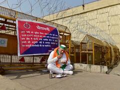 Rahul Gandhi Quotes Martin Luther King To Take 'Barbed-Dig' At Centre Over Barricading At Farmers' Protest Site