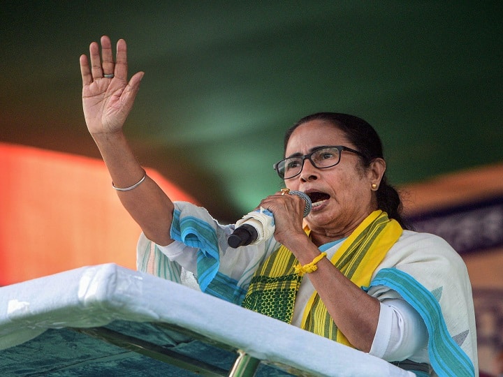 West Bengal Elections: Mamata Banerjee To Announce Bengal Polls Dates Within One Week, Says TMC Supremo EC May Declare Dates For West Bengal Elections Within One Week, Says Mamata