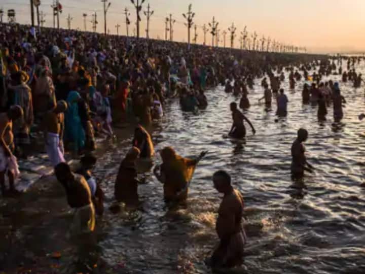 Kumbha Sankranti 2021: Date, Time, Significance & All You Need To Know About The Festival Kumbha Sankranti 2021: Date, Time, Significance & All You Need To Know About The Festival