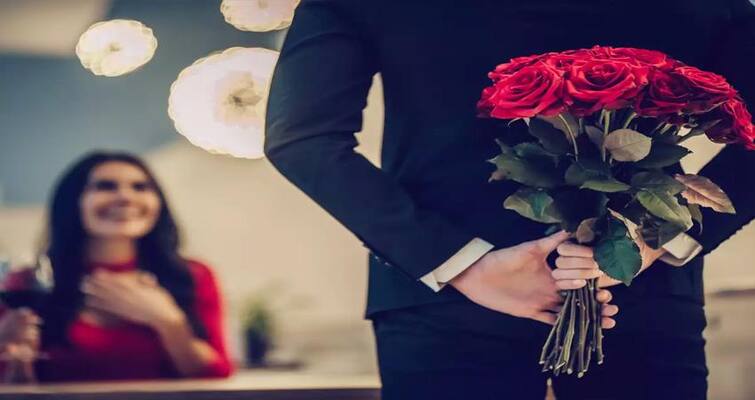 Here are some unique ideas to Propose your Loved one on Propose Day 2021 Propose Day 2021:ਅੱਜ ਇਜ਼ਹਾਰ-ਏ-ਮੁਹੱਬਤ ਕਰਨਾ ਹੈ ਤਾਂ ਇਨ੍ਹਾਂ ਖਾਸ ਤਰੀਕਿਆਂ ਨਾਲ ਕਰ ਸਕਦੇ ਹੋ ਪ੍ਰਪੋਜ਼