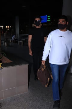 PICS | Ranbir Kapoor Sports An All-Black Look As The ‘Brahmastra’ Actor Arrives From New Delhi