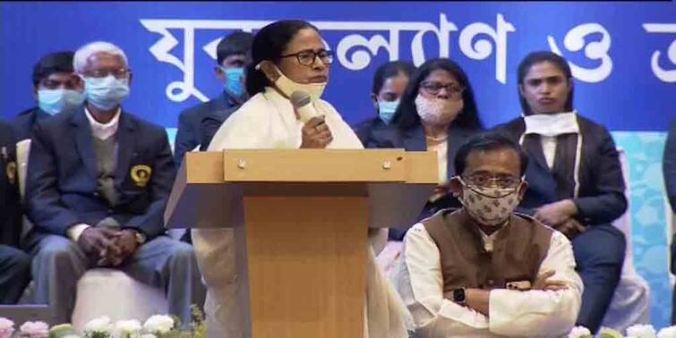 WB Election 2021 Mamata Banerjee inaugrated Canning  Bus terminal and Domurjela stadium virtually from Netaji Indoor stadium WB Election 2021: ডুমুরজলা ইন্ডোর স্টেডিয়াম, ক্যানিং বাস টার্মিনাসের উদ্বোধন মুখ্যমন্ত্রীর, কটাক্ষ বিরোধীদের