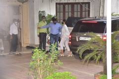 Rajiv Kapoor's Last Rites: Alia Bhatt Arrives At Kapoor's Bungalow To Pay Last Respect To Her Beau Ranbir Kapoor's Uncle