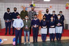 CCPCR ਦਾ 6ਵਾਂ ਸਥਾਪਨਾ ਦਿਵਸ, ਸਰਕਾਰੀ ਸਕੂਲ ਦੇ 20 ਵਿਦਿਆਰਥੀਆਂ ਨੂ ਮੋਬਾਈਲ ਫੋਨ