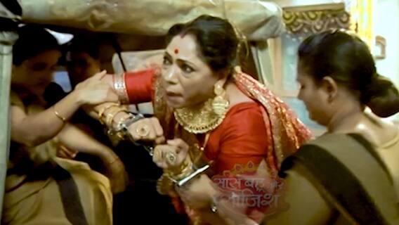 Hamari Wali Good News: Renuka wins, Buaji gets arrested