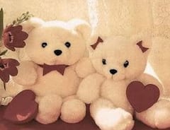 Happy Teddy Day 2021: টেডি ডে - তে প্রিয়জনকে কেমন উপহার দেবেন? সঙ্গে কী বার্তা?