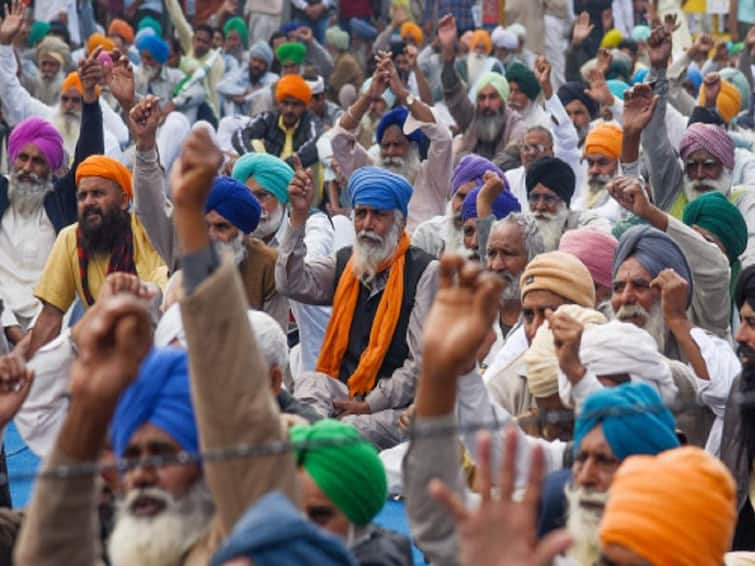 24 farmers still missing after tractor parade, list released by Kisan Morcha Missing farmers: ਟਰੈਕਟਰ ਪਰੇਡ ਮਗਰੋਂ ਅਜੇ ਵੀ 24 ਕਿਸਾਨ ਲਾਪਤਾ, ਕਿਸਾਨ ਮੋਰਚਾ ਵੱਲੋਂ ਲਿਸਟ ਜਾਰੀ