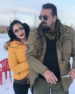 ਸੰਜੇ ਦੱਤ ਨੇ ਪਤਨੀ ਨੂੰ ਕਈ ਵਾਰ ਦਿੱਤੇ 100 ਕਰੋੜ ਦੇ ਤੋਹਫੇ, ਪਰ ਇਸ ਕਰਕੇ ਮਾਨਿਅਤਾ ਨੇ ਕੀਤਾ ਹਸੇਸ਼ਾ ਕੀਤਾ ਇਨਕਾਰ