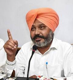 'ਆਪ' ਦੀ ਮੰਗ, ਪੰਜਾਬ ਦੇ ਲੋਕਾਂ ਦੀ ਮਾੜੀ ਵਿੱਤੀ ਹਾਲਤ ਦੇ ਮੱਦੇਨਜਰ ਕੈਪਟਨ ਸਰਕਾਰ ਪਿਛਲੇ ਦੋ ਸਾਲਾਂ ਦਾ ਪ੍ਰਾਪਰਟੀ ਟੈਕਸ ਕਰੇ ਮੁਆਫ