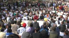 ਪੰਜਾਬ 'ਚ ਡੀਜ਼ਲ-ਪੈਟਰੋਲ ਅਤੇ ਰਸੋਈ ਗੈਸ ਦੀਆਂ ਕੀਮਤਾਂ ਵਿਚ ਵਾਧੇ ਖਿਲਾਫ ਰੋਸ਼ ਪ੍ਰਦਰਸ਼ਨ, ਜਾਖੜ ਨੇ ਸਰਕਾਰ ਦੇ ਰਵਈਏ 'ਤੇ ਚੁੱਕੇ ਸਵਾਲ