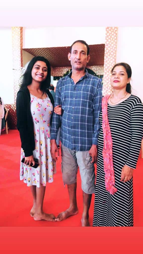 The Mumbai-based girl, who hails from UP’s Gorakhpur, has seen hardships in her life. Manya’s father is an auto rickshaw driver and she had to face troubles during her childhood. Life was not a bed of roses for her but she managed to overcome all the odds. There were times when Manya had to sleep without eating anything.