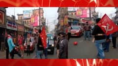 Ananda Sakal III: বনধ সমর্থনে ক্যানিংয়ে রাস্তায় ক্যারাম, ডোমজুড়ে ফুটবল খেললেন ধর্মঘটীরা, বিরোধীতায় পথে TMC