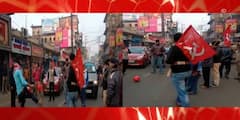 West Bengal Bandh Today: ফুটবল পায়ে পথ অবরোধ থেকে ট্রেনলাইনে গাছের গুঁড়ি, দেখুন রাজ্যজুড়ে সকালের বনধ চিত্