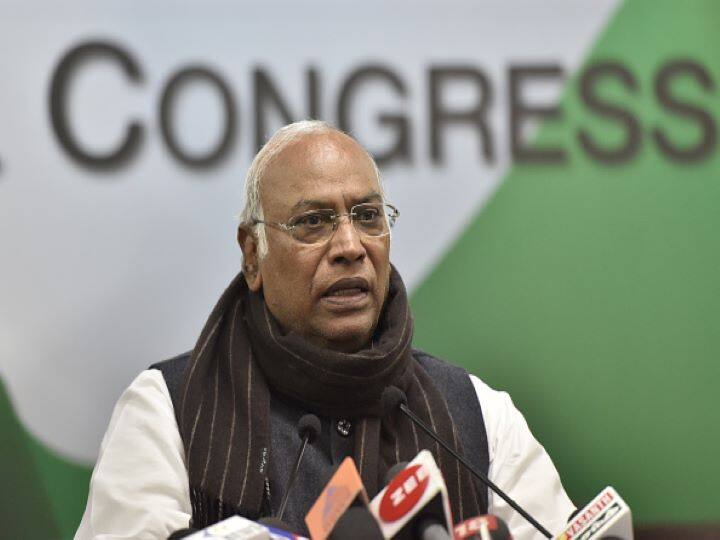 Parliament Winter Session: Congress, TMC Leaders Respond To Latter Deciding To Skip Oppn Meet By Kharge Winter Session: Congress, TMC Leaders Respond To Latter Deciding To Skip Oppn Meet Called By Kharge