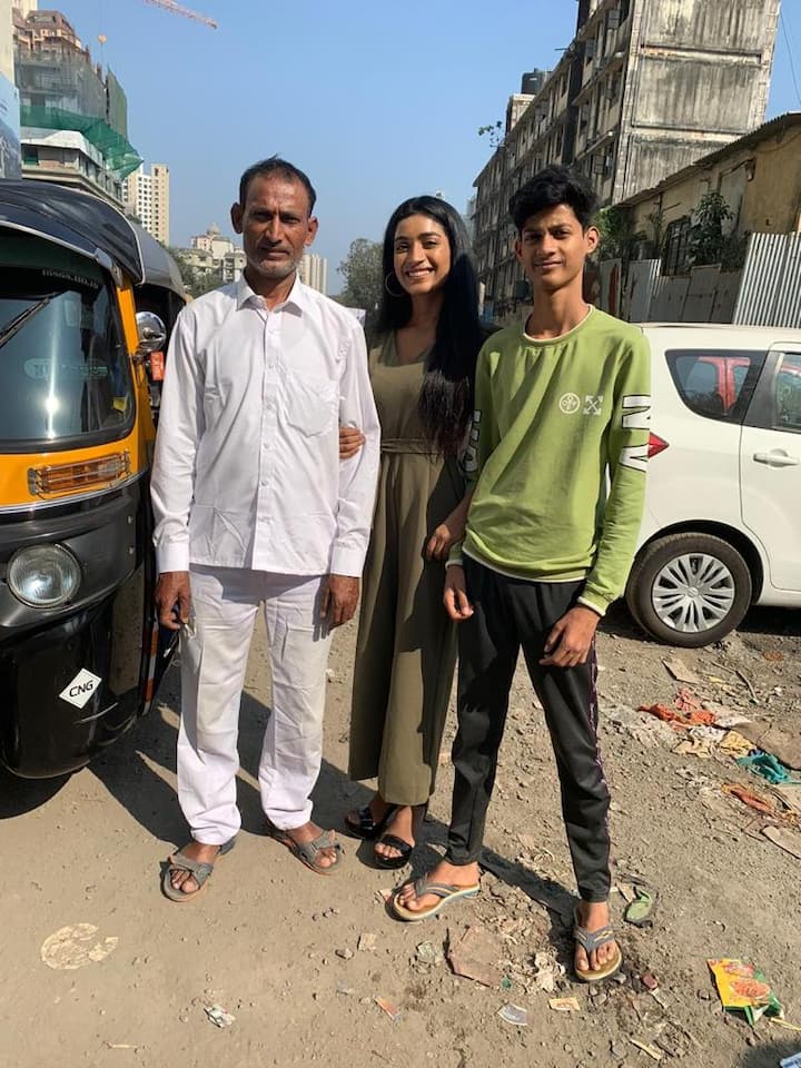 Manya Singh, while exclusively talking to ABP News, said, “I started working from the age of 14. I used to work in Pizza Hut. I have even worked as a dishwasher. I have also seen days where I had to clean someone’s shoes.”