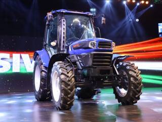 ਹੁਣ ਬਗੈਰ ਡੀਜ਼ਲ ਚੱਲਣਗੇ ਟਰੈਕਟਰ, ਭਾਰਤ 'ਚ ਪਹਿਲਾ CNG ਟਰੈਕਟਰ ਲੌਂਚ, ਕਿਸਾਨਾਂ ਨੂੰ ਸਾਲਾਨਾ ਇੱਕ ਲੱਖ ਦਾ ਫਾਇਦਾ