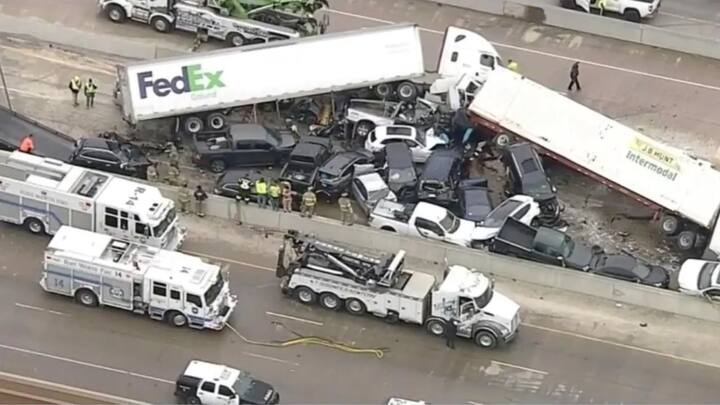 ਹਾਦਸੇ ਦੀਆਂ ਫੋਟੋਆਂ ਵਿੱਚ ਵਾਹਨ ਇੱਕ ਦੂਜੇ ਦੇ ਉੱਪਰ ਖੜੇ ਦਿਖਾਈ ਦੇ ਰਹੇ ਹਨ ਅਤੇ ਉਨ੍ਹਾਂ ਨੂੰ ਵੱਖ-ਵੱਖ ਪਛਾਨਣਾ ਮੁਸ਼ਕਲ ਹੈ।