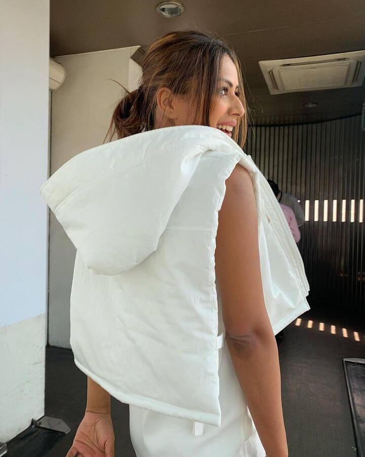 Recently, the actress took to her social media and shared some stunning pictures of herself in a white jacket.